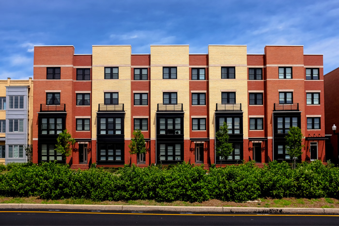 Must read tips for finding traveler housing on your own